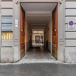 Enrico's In Porta Venezia 아파트 *